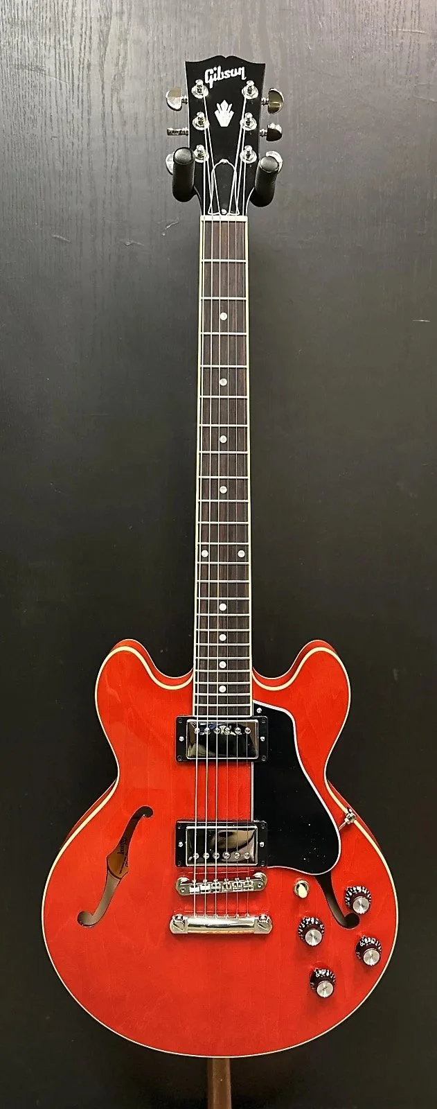 Gibson SG Deluxe 1970-1974 - Cherry — Dwarf Planet Guitars